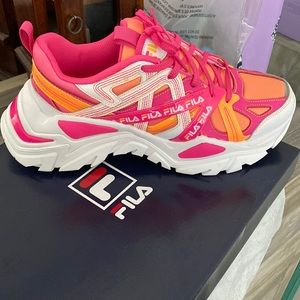 Fila Electrove 2 Stitch 9.5  White/Pink/Orange